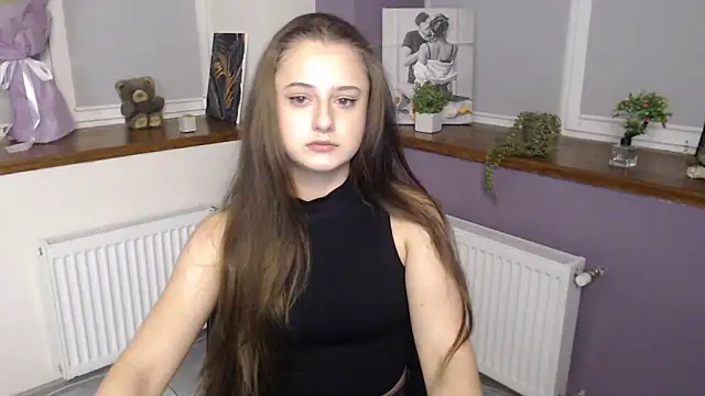 Snapshot of Caramel_bunny chatting on 03/18/25, 01:42 Caramel bunny online show from 03/18/25, 01:42