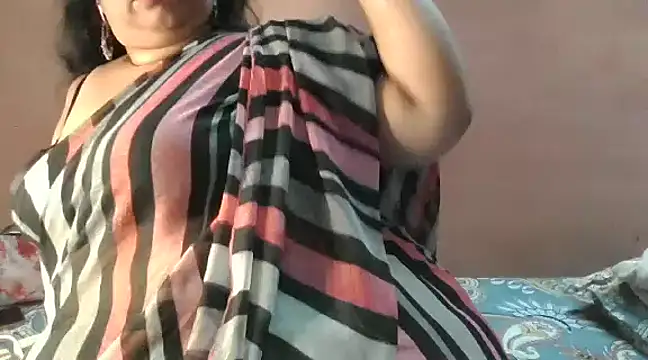 Ravina patil1 online show from 01/15/25, 07:01