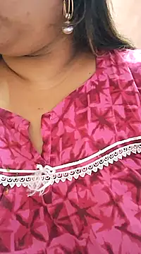 Ravina patil1 online show from 01/30/25, 01:11