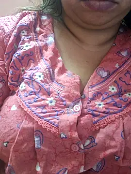 Ravina patil1 online show from 03/04/25, 07:01