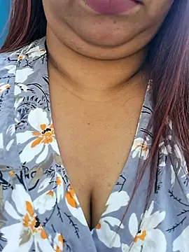 Ravina patil1 online show from 02/14/26, 08:33