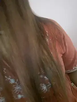 Ravina patil1 online show from 04/17/26, 04:48