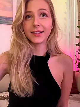 LunaRase online show from 09/18/25, 11:23