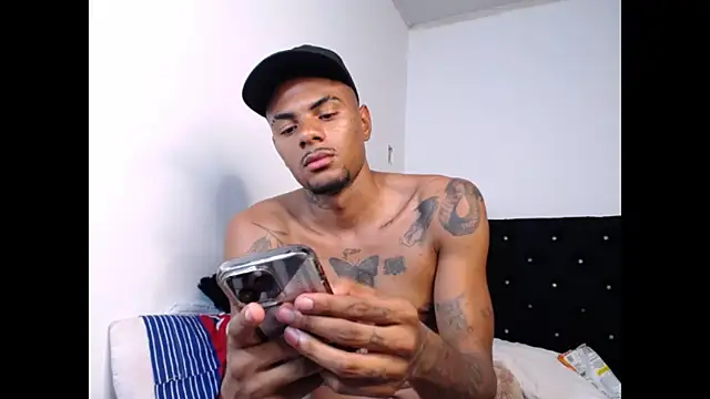 Snapshot of TysonWalkers chatting on 12/15/24, 12:51 TysonWalkers online show from 12/15/24, 12:51