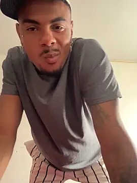 Snapshot of TysonWalkers chatting on 09/20/25, 08:43 TysonWalkers online show from 09/20/25, 08:43