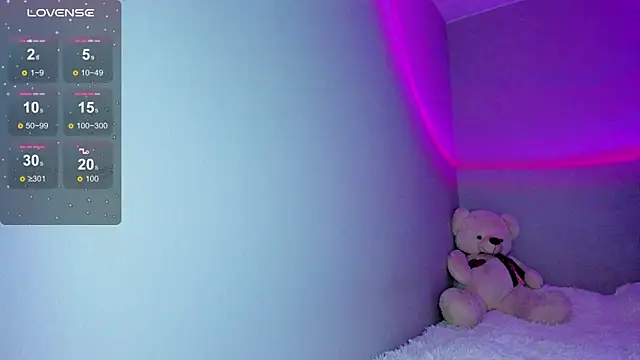 misspollywow online show from 12/21/25, 06:04