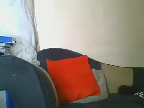 Snapshot of sexysandy20 chatting on 12/18/24, 12:40 sexysandy20 online show from 12/18/24, 12:40