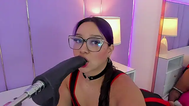 SophyRuiz  online show from 11/08/25, 11:54