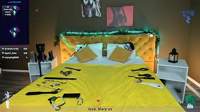 Mary Xextra online show from 01/19/25, 04:12