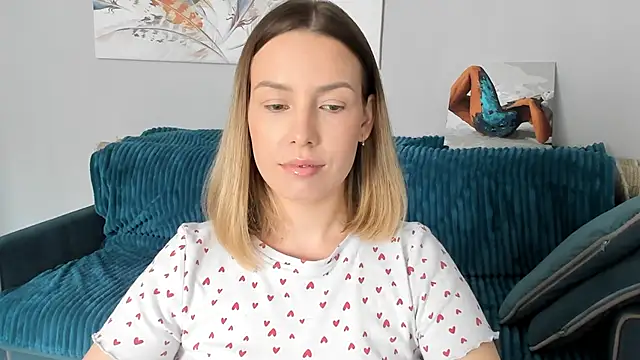 Mia shy1 online show from 02/26/25, 10:26