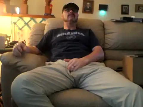 Snapshot of Billythekidd1978 chatting on 02/20/25, 02:57 Billythekidd1978 online show from 02/20/25, 02:57