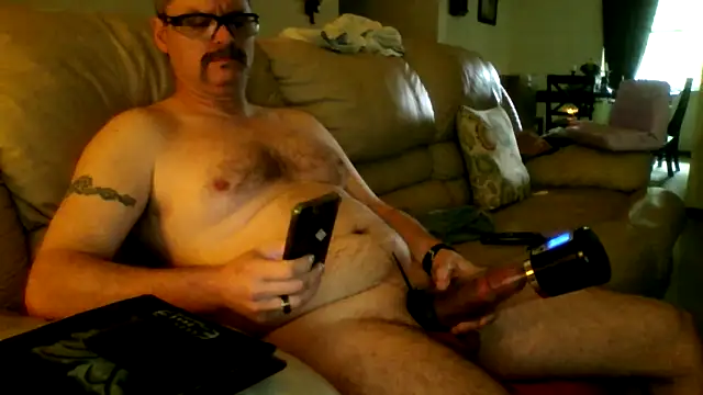 Snapshot of Billythekidd1978 chatting on 04/29/26, 04:11 Billythekidd1978 online show from 04/29/26, 04:11