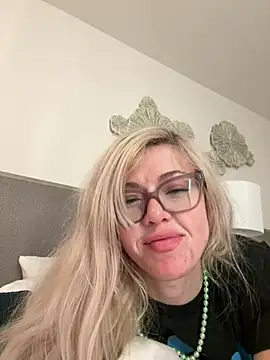 propertyofdaddy online show from 03/17/25, 04:19