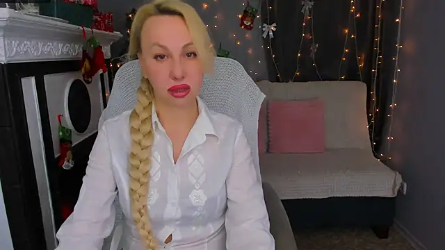 Snapshot of Anny_Jey_ chatting on 01/03/25, 08:22 Anny Jey online show from 01/03/25, 08:22