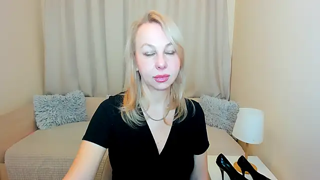 Anny Jey  online show from 02/17/26, 08:04