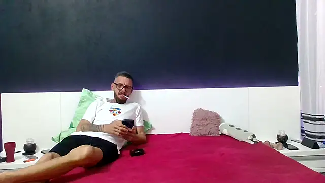 MikyVesela online show from 11/06/25, 03:46