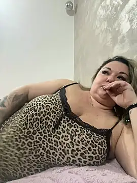 Snapshot of MikyVesela chatting on 04/09/26, 03:39 MikyVesela online show from 04/09/26, 03:39