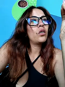 Snapshot of Lena-32 chatting on 03/12/25, 07:38 Lena-32 online show from 03/12/25, 07:38