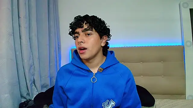 Snapshot of _nickconnor01 chatting on 12/26/24, 11:57 nickconnor01 online show from 12/26/24, 11:57