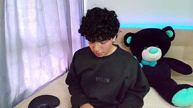 Snapshot of _nickconnor01 chatting on 12/30/24, 08:58 nickconnor01 online show from 12/30/24, 08:58