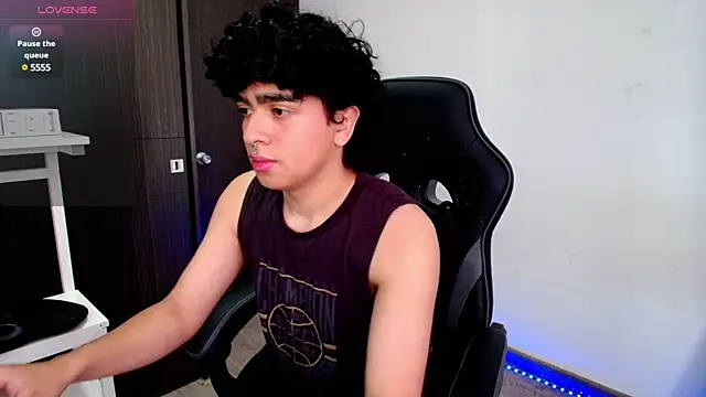 Snapshot of _nickconnor01 chatting on 01/24/25, 07:07 nickconnor01 online show from 01/24/25, 07:07