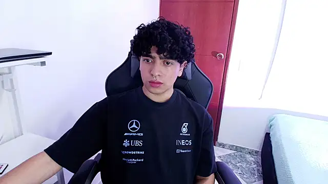 Snapshot of _nickconnor01 chatting on 03/07/25, 09:27 nickconnor01 online show from 03/07/25, 09:27