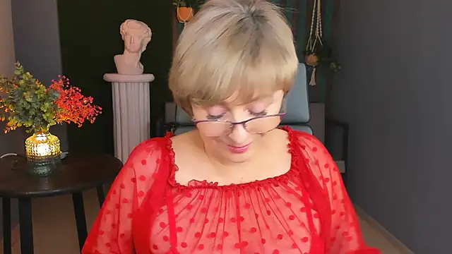 sugar vivien online show from 12/19/24, 04:24