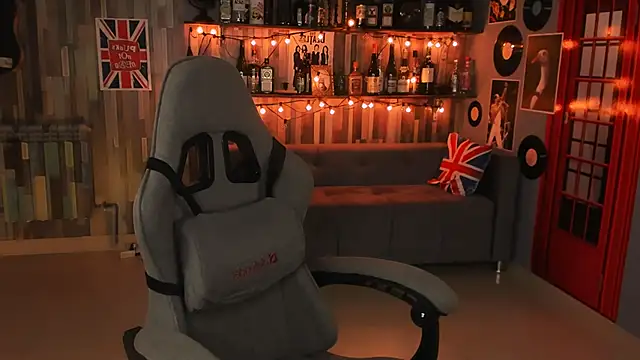 sugar vivien online show from 02/23/25, 04:13