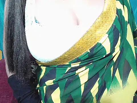 Snapshot of YourGoldenGirl chatting on 06/21/26, 05:59 YourGoldenGirl online show from 06/21/26, 05:59