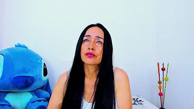 HorniestMilf online show from 04/15/26, 08:09