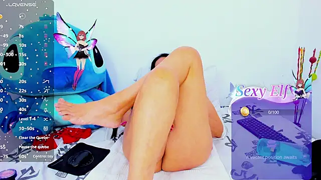 Snapshot of HorniestMilf chatting on 04/18/26, 09:15 HorniestMilf online show from 04/18/26, 09:15