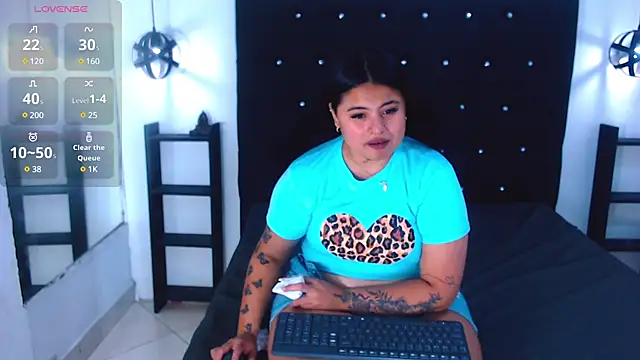 Snapshot of Mels_ chatting on 03/06/25, 07:10 Mels online show from 03/06/25, 07:10