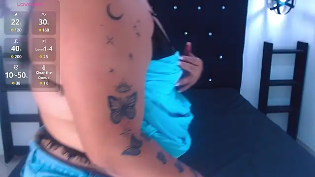 Snapshot of Mels_ chatting on 03/06/25, 10:15 Mels online show from 03/06/25, 10:15