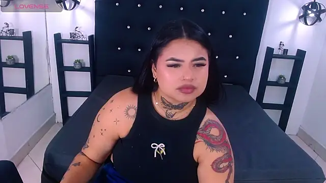 Snapshot of Mels_ chatting on 09/20/25, 05:25 Mels online show from 09/20/25, 05:25