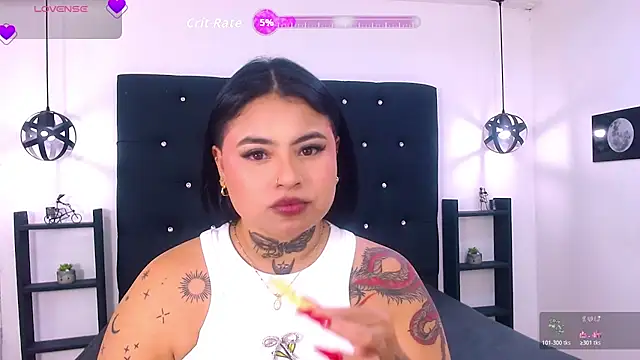 Snapshot of Mels_ chatting on 11/08/25, 06:07 Mels online show from 11/08/25, 06:07