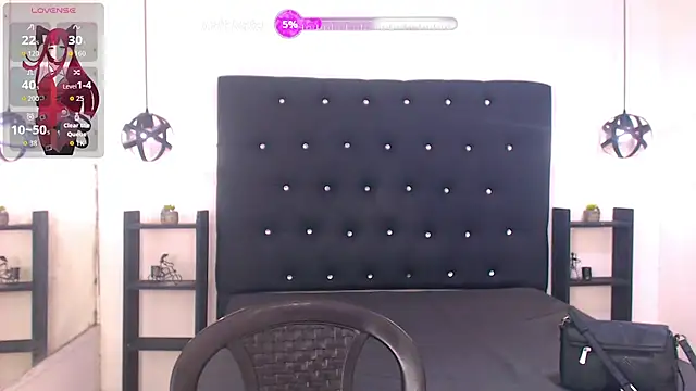 Snapshot of Mels_ chatting on 04/13/26, 06:13 Mels online show from 04/13/26, 06:13