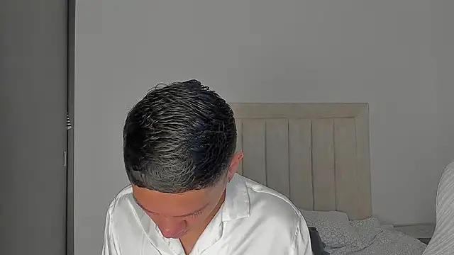 JulianRose 1 online show from 02/17/26, 11:18