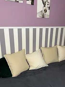 Tkcqcc online show from 11/28/25, 11:46