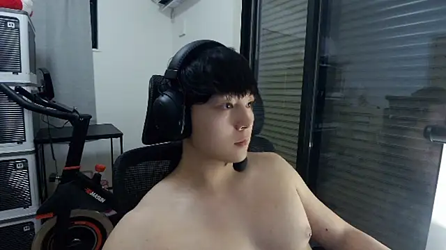 Tkcqcc online show from 02/03/26, 01:16