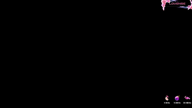 Snapshot of Eyleen_24 chatting on 12/19/24, 05:29 Eyleen 24 online show from 12/19/24, 05:29