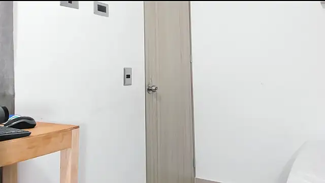 Snapshot of sexy_blackman3606 chatting on 12/20/24, 04:14 sexy blackman3606 online show from 12/20/24, 04:14