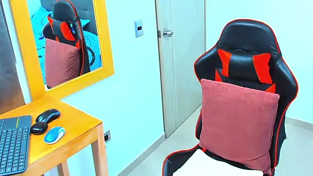 Snapshot of sexy_blackman3606 chatting on 02/27/25, 07:04 sexy blackman3606 online show from 02/27/25, 07:04