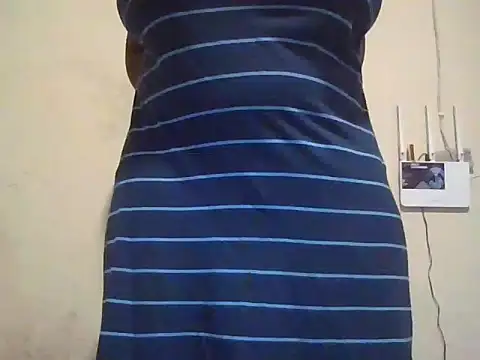 Snapshot of pritty-leila chatting on 09/14/25, 07:46 pritty-leila online show from 09/14/25, 07:46