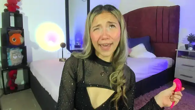 alisson zafiro  online show from 01/06/25, 10:24