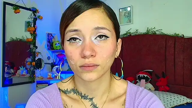 alisson zafiro  online show from 04/13/26, 03:23