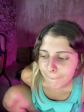 Snapshot of FlorBich chatting on 03/08/26, 04:38 FlorBich online show from 03/08/26, 04:38