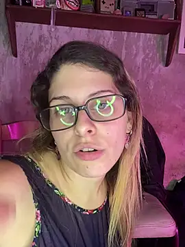 Snapshot of FlorBich chatting on 03/21/26, 08:19 FlorBich online show from 03/21/26, 08:19