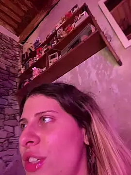 Snapshot of FlorBich chatting on 04/02/26, 04:21 FlorBich online show from 04/02/26, 04:21