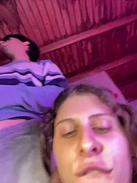 Snapshot of FlorBich chatting on 04/21/26, 07:03 FlorBich online show from 04/21/26, 07:03