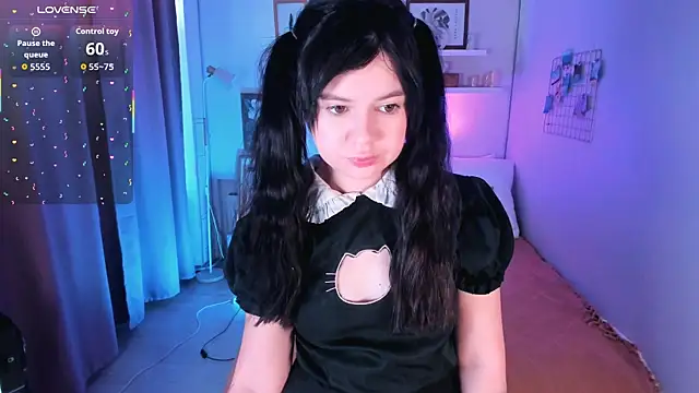 Lil Amelie online show from 07/14/26, 08:08
